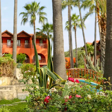 Club Tropical Hotel