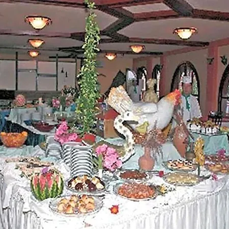Club Tropical 4* أنطاليا