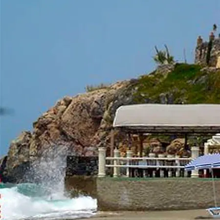 Club Tropical