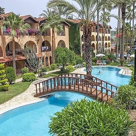 Szálloda Club Tropical 4*