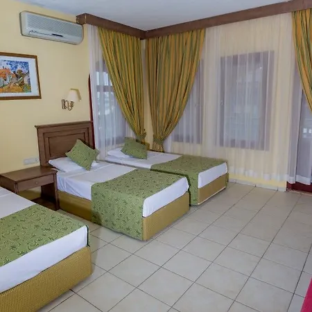Hotel Club Tropical